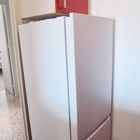 Luminoso Playa Torrecilla. Con Piscina * Nerja