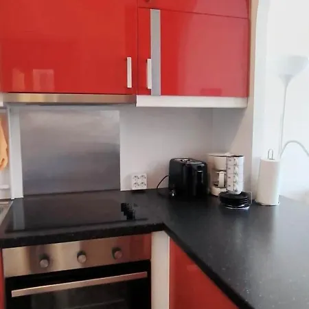 Luminoso Playa Torrecilla. Con Piscina Apartamento Nerja