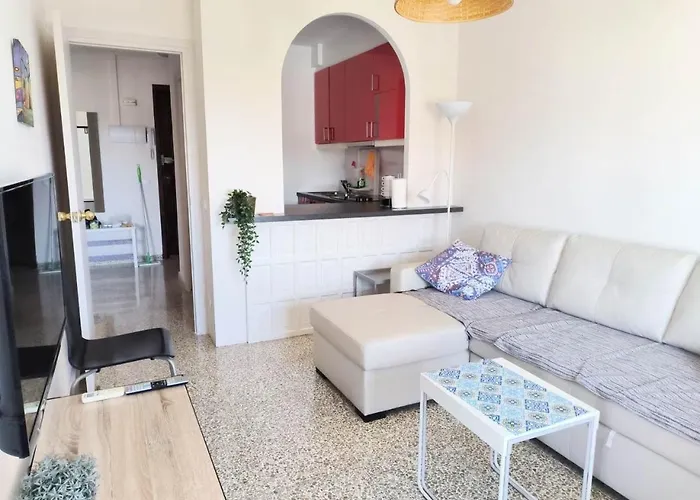 Apartamento Luminoso Playa Torrecilla. Con Piscina