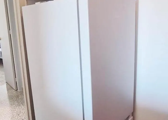 Luminoso Playa Torrecilla. Con Piscina * Nerja